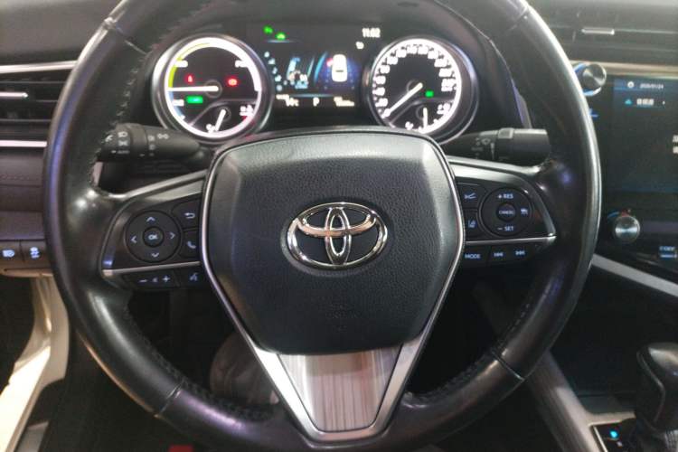 Used Toyota Camry 2019 Dual-Engine 2.5 HG Luxury Edition China VI Standard