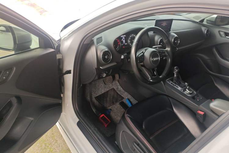 Used Audi A3 2019 Sportback 35 TFSI Ambition China VI
