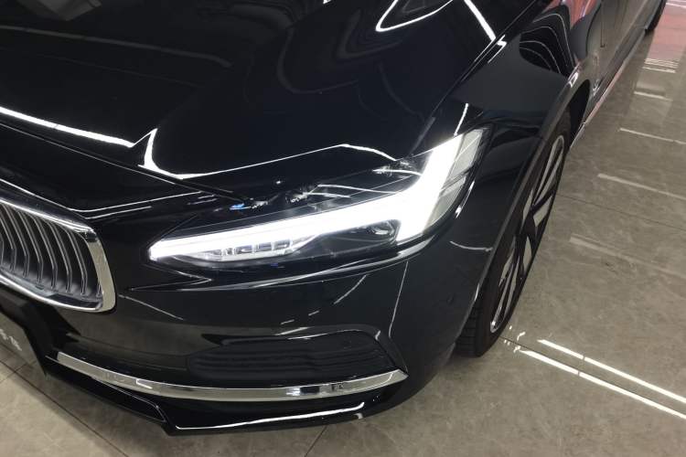 Used Volvo S90 New Energy 2024 Plug-in Hybrid Four-Wheel Drive Long-Range Luxury Smart Edition