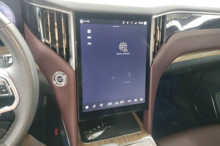 Used Hongqi HS7 2023 2.0T Automatic All-Wheel-Drive Flagship Edition Six Seats