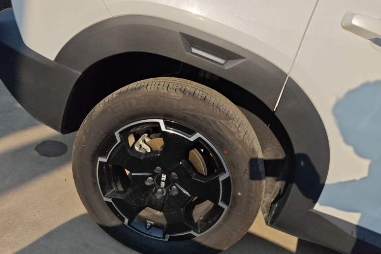 Used  BJ30 2024 1.5T Magic Electric Drive Advanced Version
