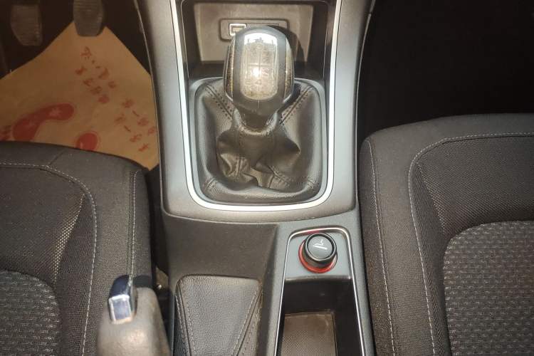 Used Citroen C4 Sega 2016 1.6L manual Comfort trim level
