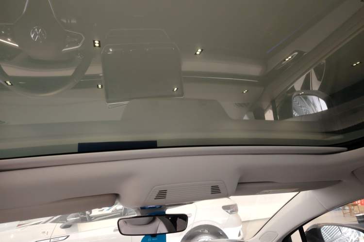 Used Volkswagen ID.7 VIZZION 2024 AIR model