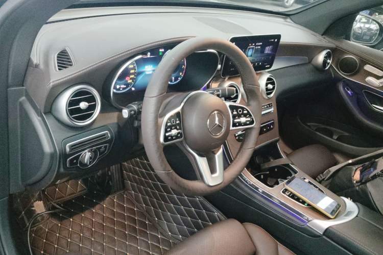 Used Mercedes-Benz GLC 2021 GLC 260 L 4MATIC Luxury Model