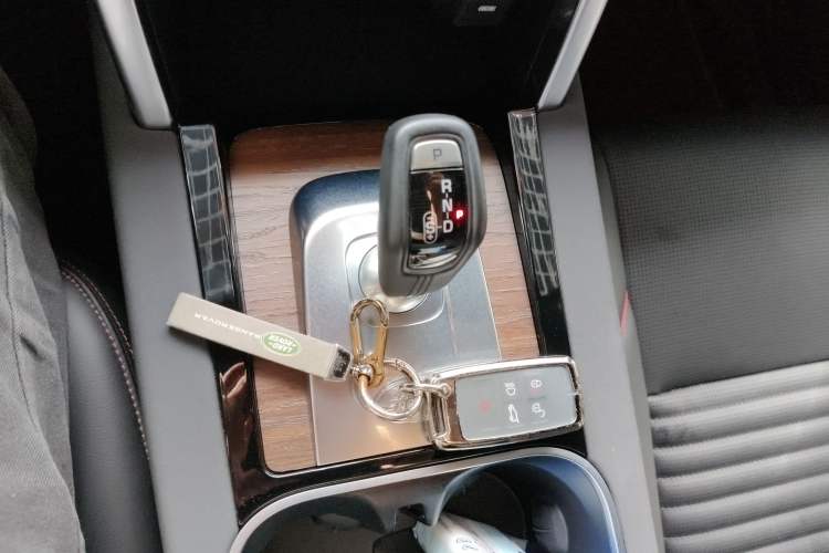 Used Land Rover Discovery Sport 2023 249 PS R-Dynamic S Performance Edition
