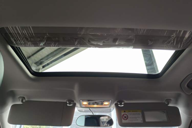 Used Volkswagen Santana 2015 1.6L Automatic Comfort Edition
