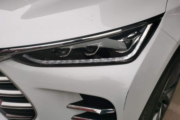 Used BYD Tang New Energy 2019 DM 2.0T All-Wheel Drive Connected Innovation Edition 7 Seats China VI Standard