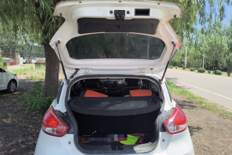 Used Baojun 310 2016 1.2L manual Comfort trim level
