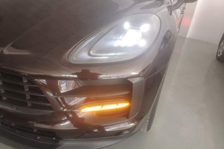 Used Porsche Macan 2021 Macan 2.0T
