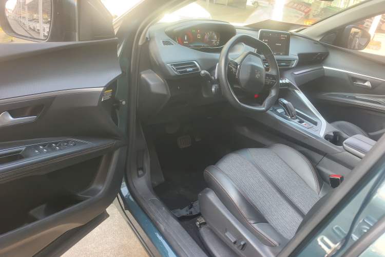 Used Peugeot 5008 2019 360THP 7-Seater Flagship Edition
