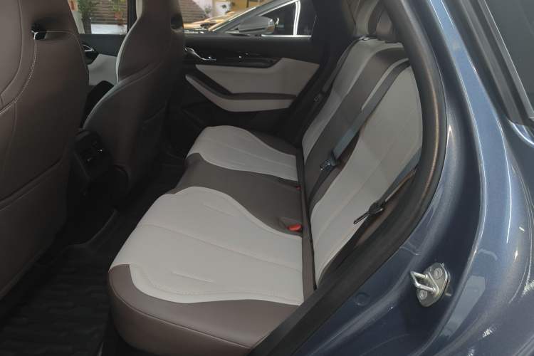 Used BYD Qin PLUS 2024 HONOR Edition DM-i 55KM Leading Model
