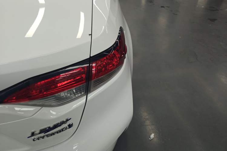 Used Toyota Levin 2023 Smart Electric Hybrid Dual-Engine 1.8L Leading Edition
