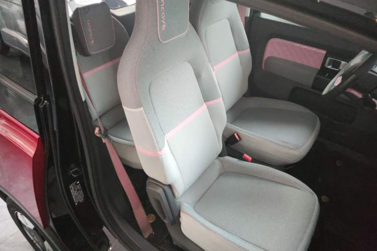 Used Baojun E300 2020 Starry Intelligence Edition
