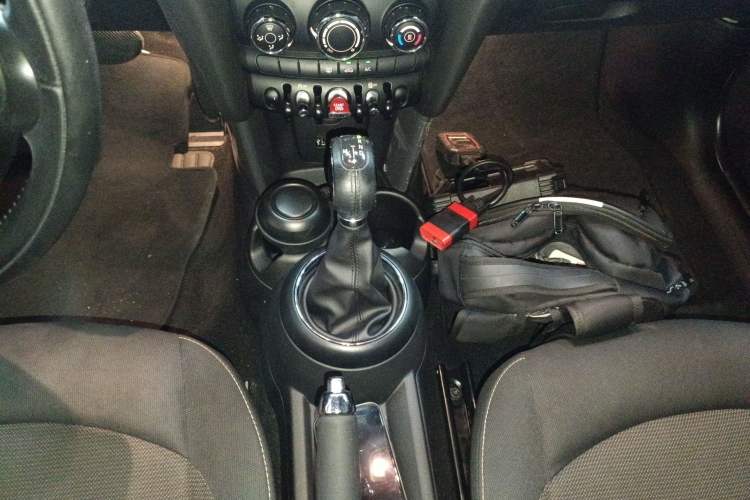 Used  MINI 2014 1.2T ONE+
