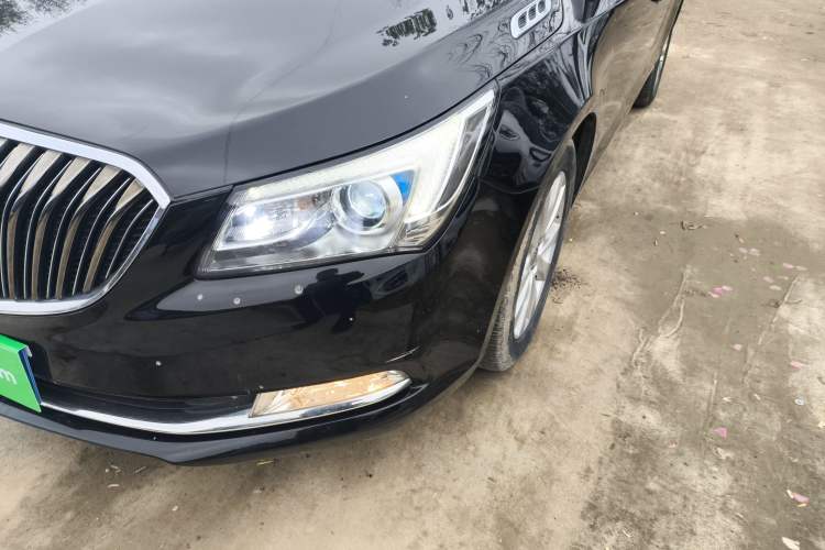 Used Buick LaCrosse 2013 2.4L SIDI Leading Comfort Version
