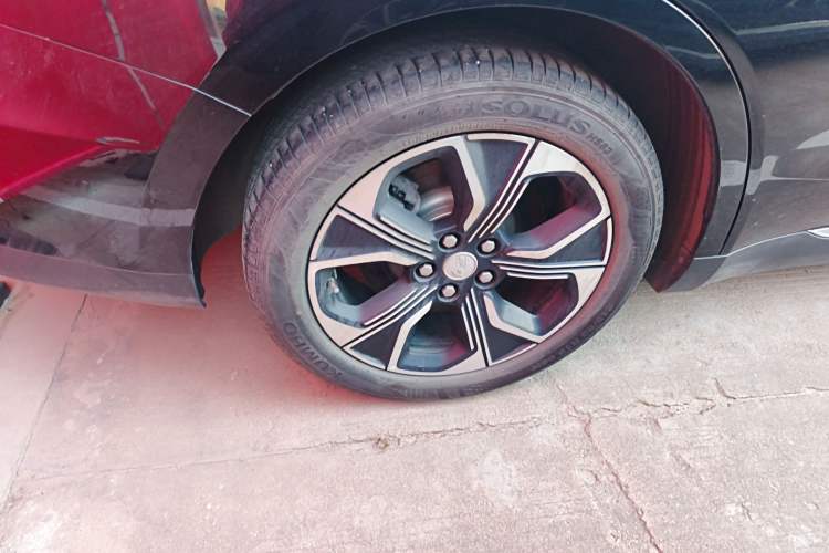 Used Hongqi E-QM5 2023 Revised Version Basic Travel Edition
