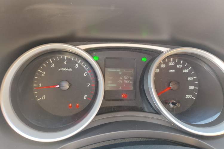 Used Wuling Hongguang 2019 1.5L S Comfort Edition China VI LAR
