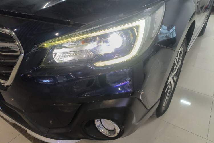 Used Subaru Outback 2019 2.5i Sport Navigation Edition with EyeSight
