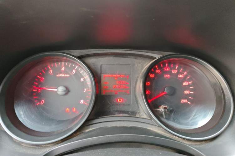 Used Wuling Hongguang 2019 1.5L S Basic Version China VI Standard LAR
