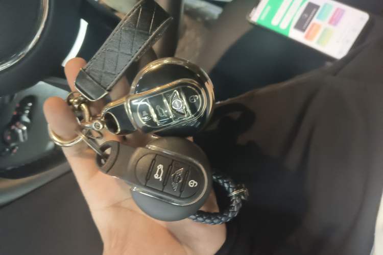 Used  MINI 2022 Updated 1.5T COOPER Classic Edition
