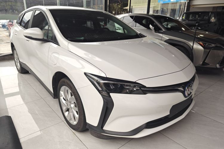 Used Buick Velite 6 2023 Revised Version 430 km Range – Commuter Edition