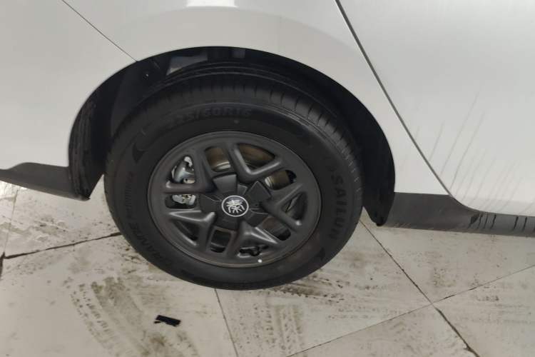 Used BYD Qin PLUS 2025 DM-i Smart Drive 55KM Leading Model