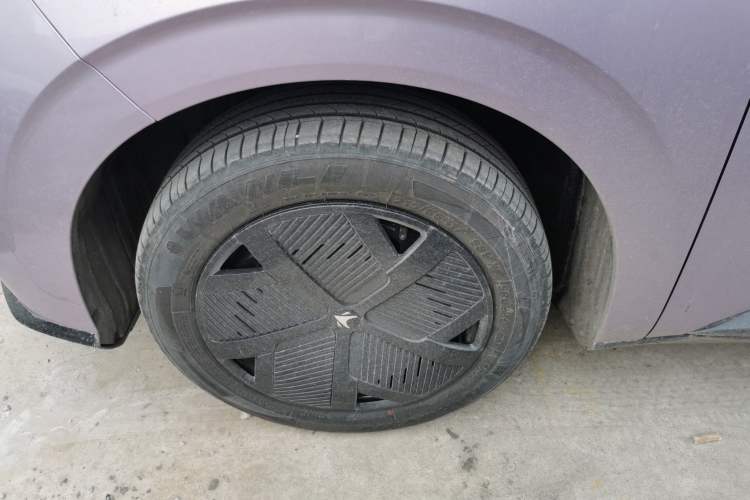 Used ARCFOX T1 2025 Model 425 PRO
