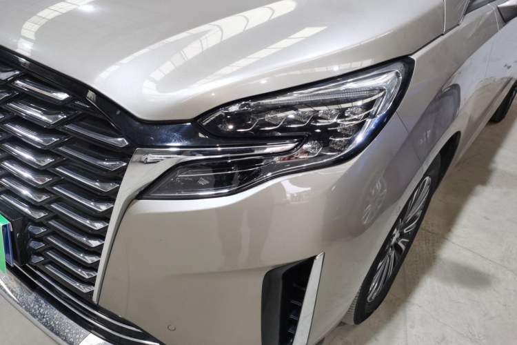 Used Buick GL8 2023 ES Lu Zun Luxury Model
