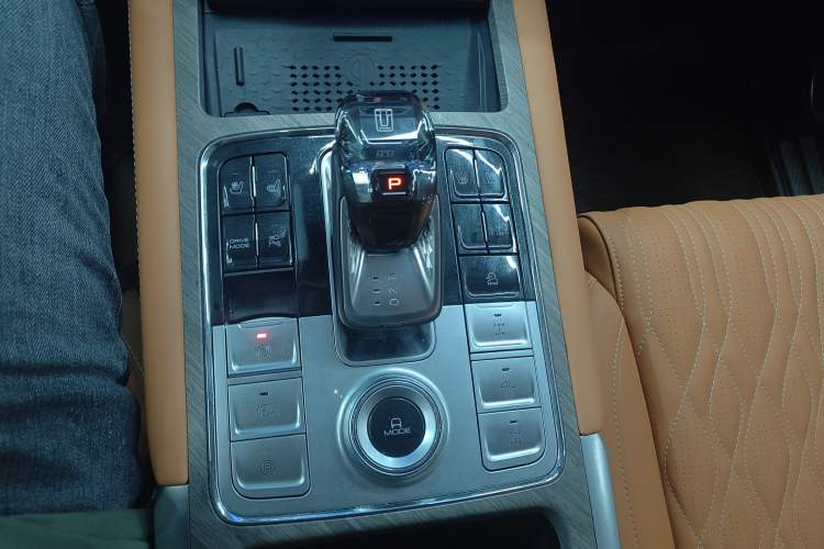 Used Tank 500 New Energy 2025 Hi4-Z
