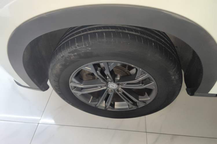 Used Dongfeng Fengon ix7 2020 2.0 TGDI Automatic Two-Wheel Drive Urban Luxury Edition
