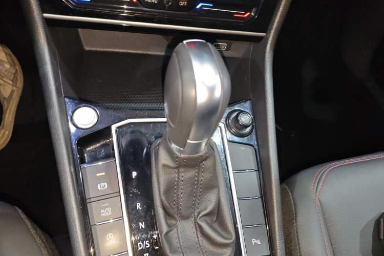 Used Volkswagen Lavida 2024 300TSI DSG Starry Sky Leading Edition
