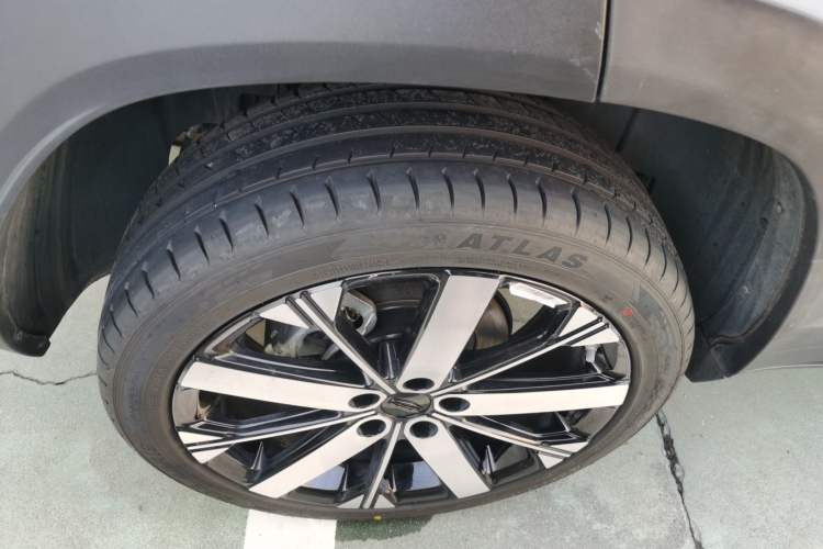 Used Geely Auto icon 2025 Linglong 1.5TD Ruyi Edition
