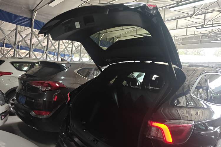 Used Ford Escape 2020 EcoBoost 245 Four-Wheel Drive ST-LINE Deluxe Edition