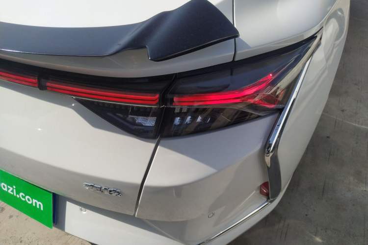 Used Dongfeng Aeolus Yixuan 2021 230T Automatic Glory Edition