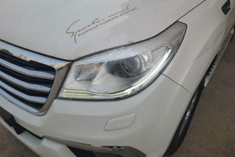 Used Haval H9 2015 2.0T Four-Wheel Drive Luxury 7-Seater
