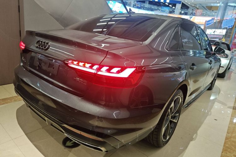 Used Audi A4L 2022 40 TFSI Fashion Dynamic Model
