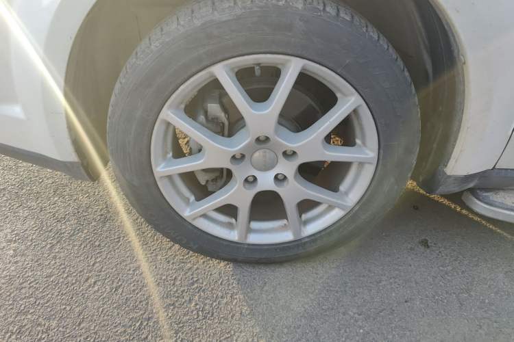 Used Dodge Journey 2013 2.4L Two-Wheel Drive Luxury Version
