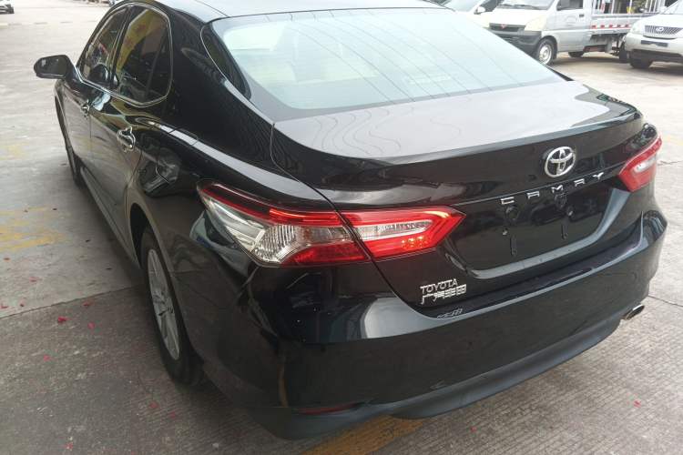 Used Toyota Camry 2018 2.0E Elite Edition
