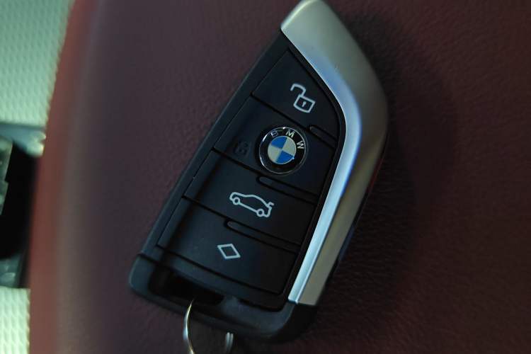 Used BMW 3 Series 2022 Restyled 325Li M Sport Night Edition Package
