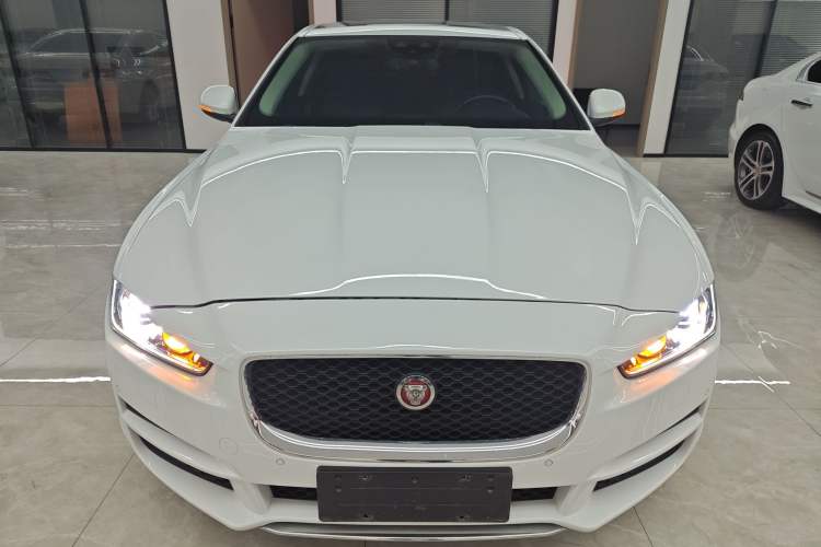 Used Jaguar XEL 2019 2.0T 200 PS Deluxe Edition
