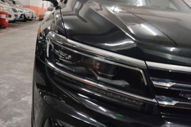 Used Volkswagen Tiguan L 2021 330TSI Automatic Two-Wheel Drive R-Line Flagship Edition
