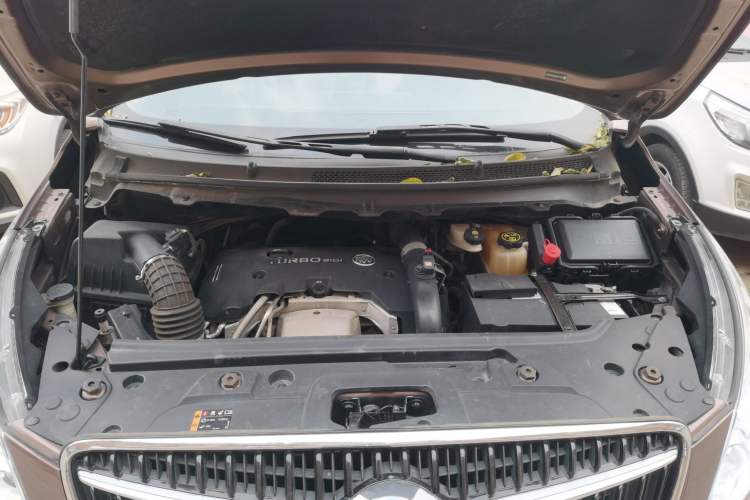 Used Buick GL8 2018 28T Luxury Model China VI Standard