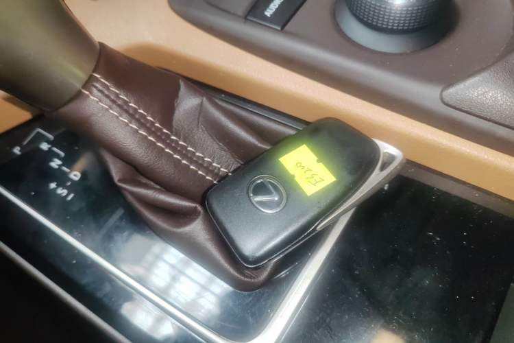 Used Lexus ES 2015 200 Elite Edition
