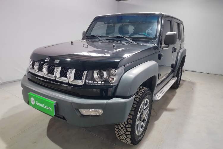 Used  BJ40 2016 40L 2.3T Automatic All-Wheel Drive Premium Edition