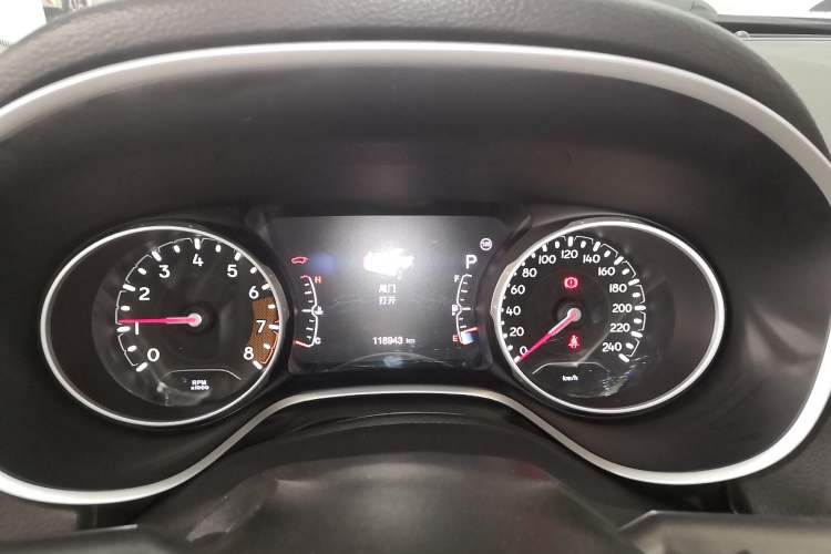 Used Jeep Compass 2017 200T Automatic Family Edition