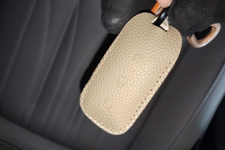 Used Geely Galaxy Galaxy 8 2025 130km EM-i Deluxe Edition
