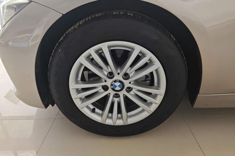 Used BMW 3 Series 2015 320Li Luxury Edition Fashion Model