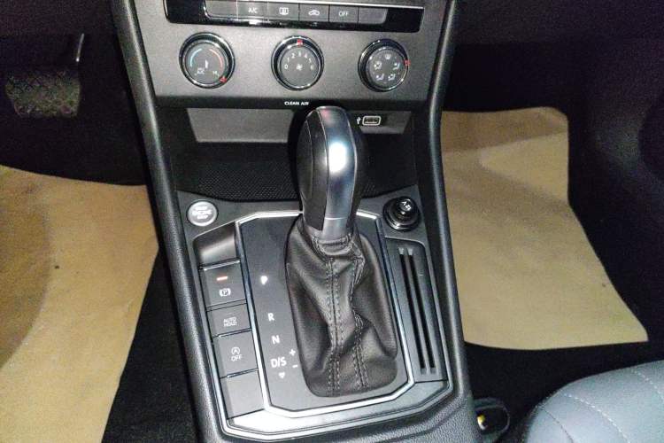 Used Volkswagen Lavida 2023 1.5L Automatic 5 Million Edition
