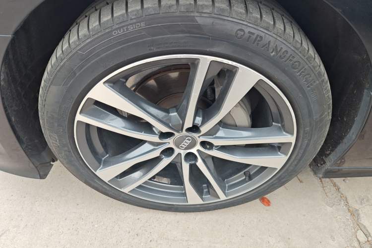 Used Audi A6L 2019 40 TFSI Luxury Dynamic Model
