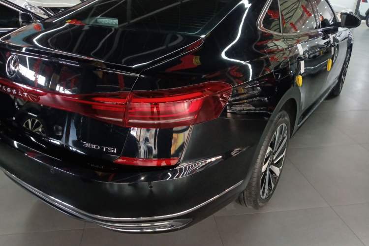 Used Volkswagen Passat 2025 Premium Version 380TSI Dragon Edition
